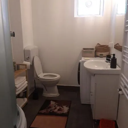 Apartament *